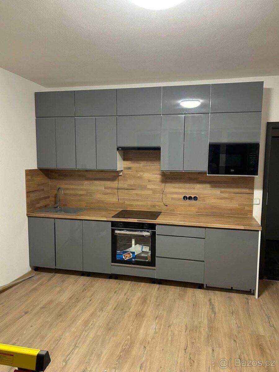 Pronájem byt - Uničov, 783 91