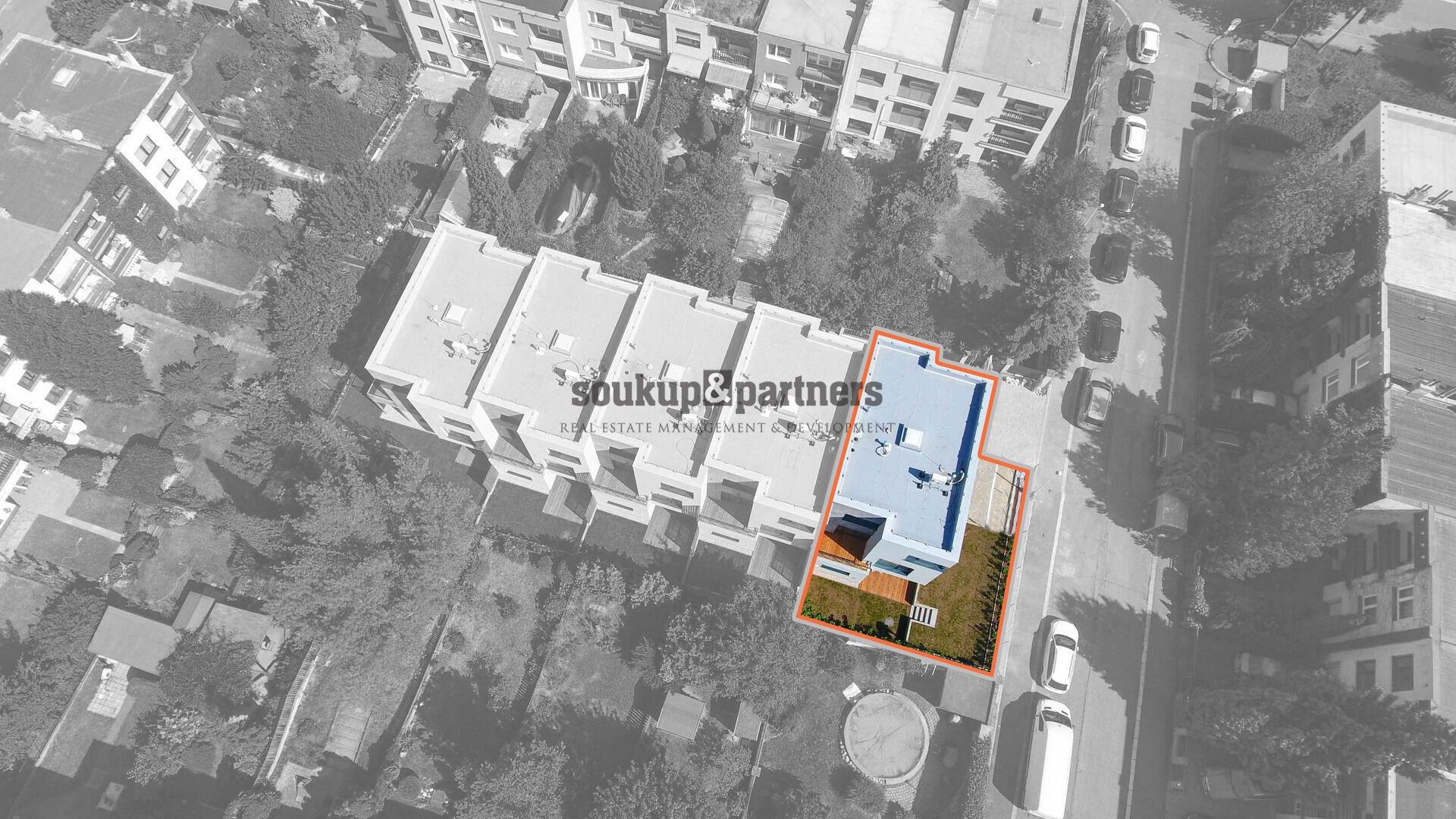 Pronájem rodinný dům - V Hájích, Praha, 220 m²