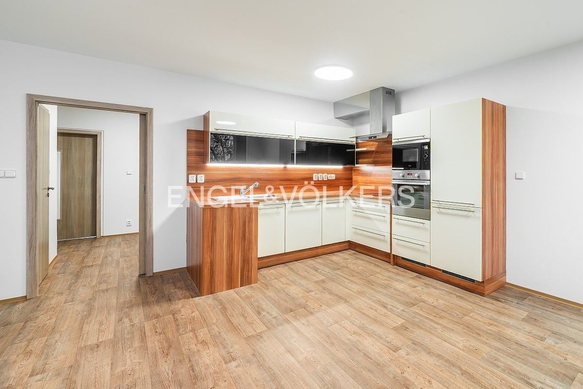 Byt 3+kk · 88 m² · Šimonova 1104, Praha Řepy - 3