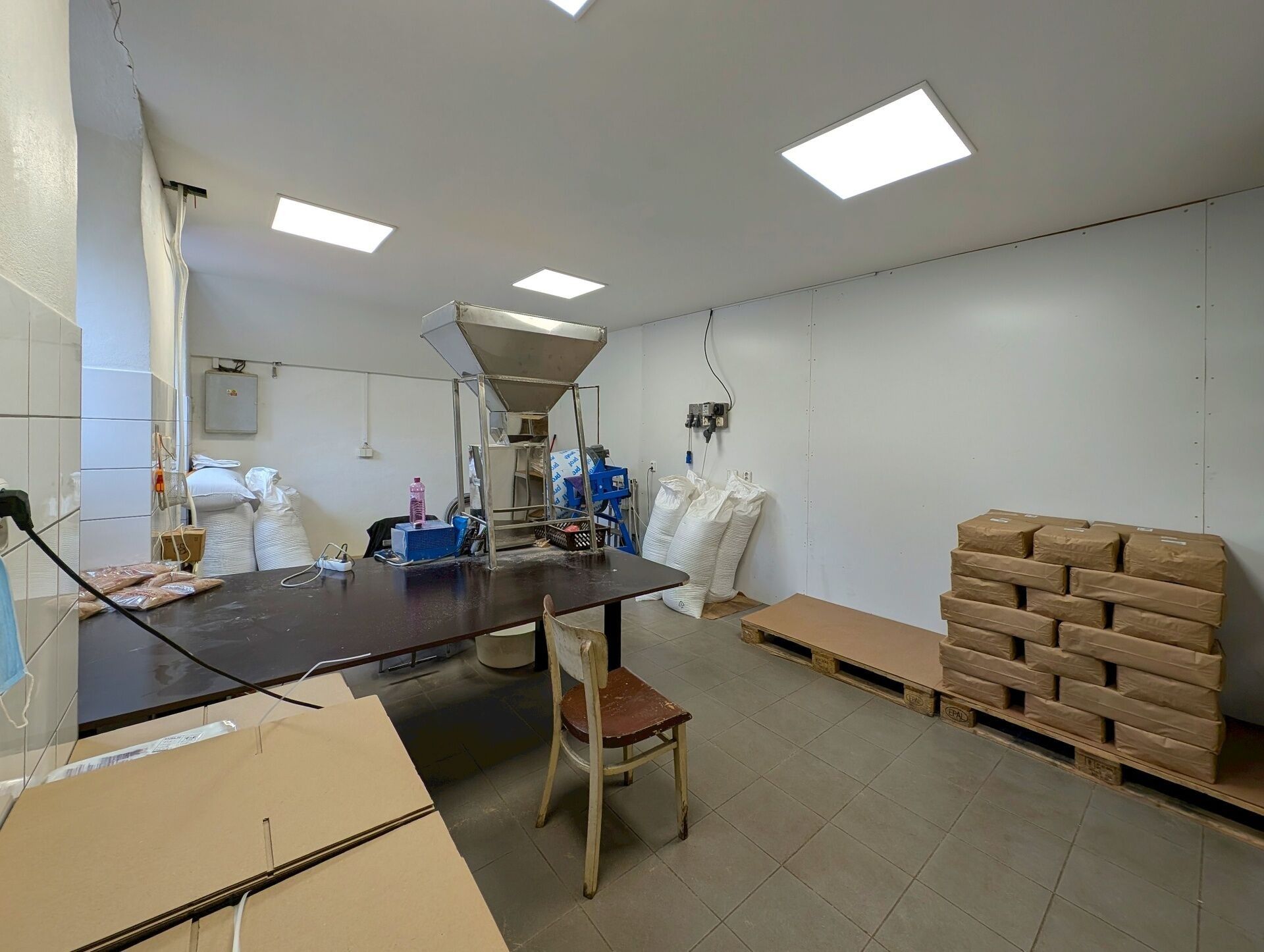 Sklad · 3 600 m² · Chrastava Andělská Hora - 4
