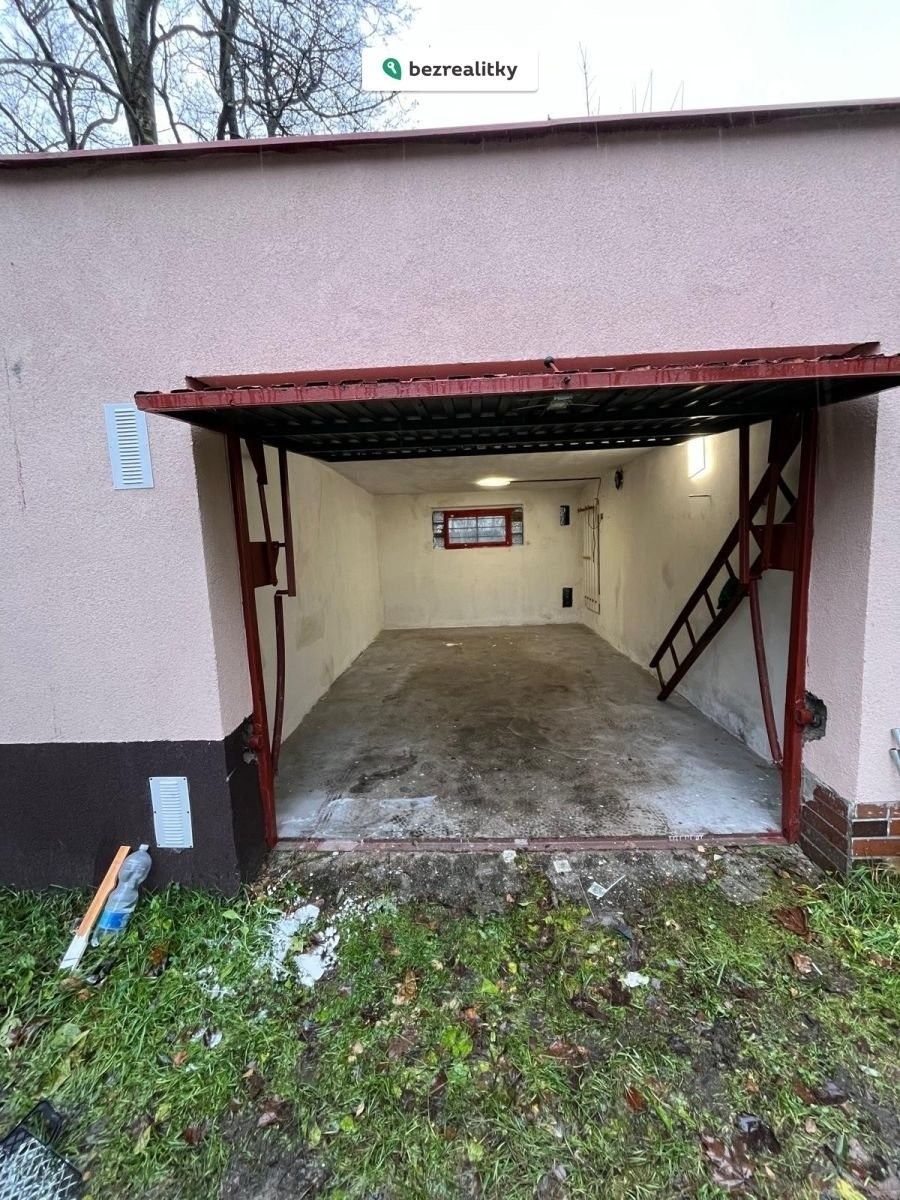 Prodej garáž - Smržovka, 17 m²