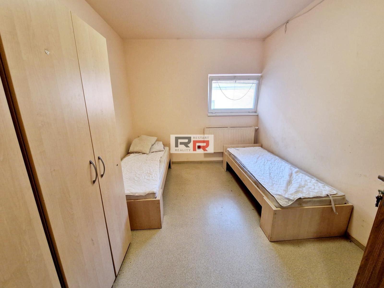 Pronájem byt - 8. května, Olomouc, 10 m²