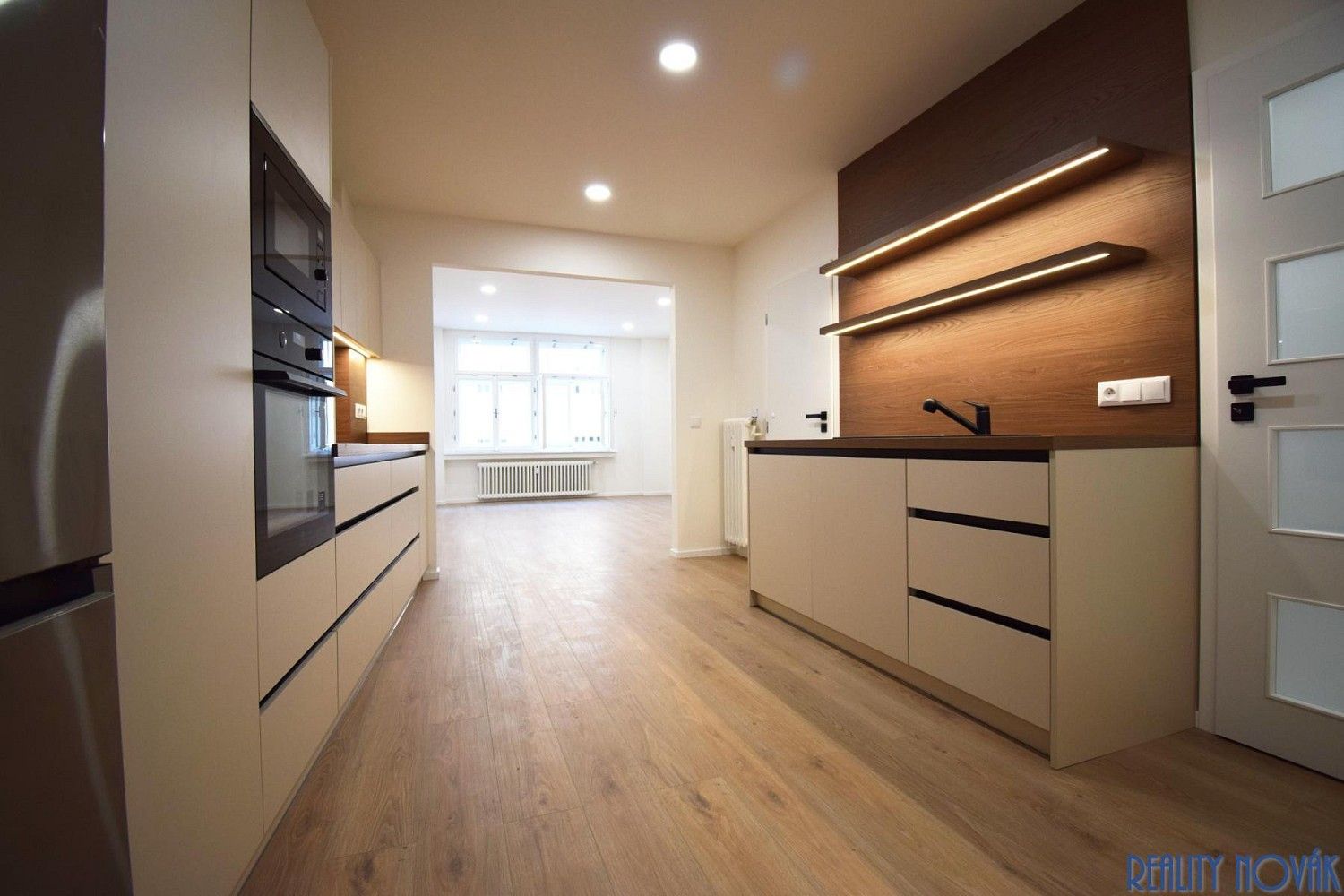 3+kk, Janovského, Praha 7 - Holešovice, 86 m² - 2