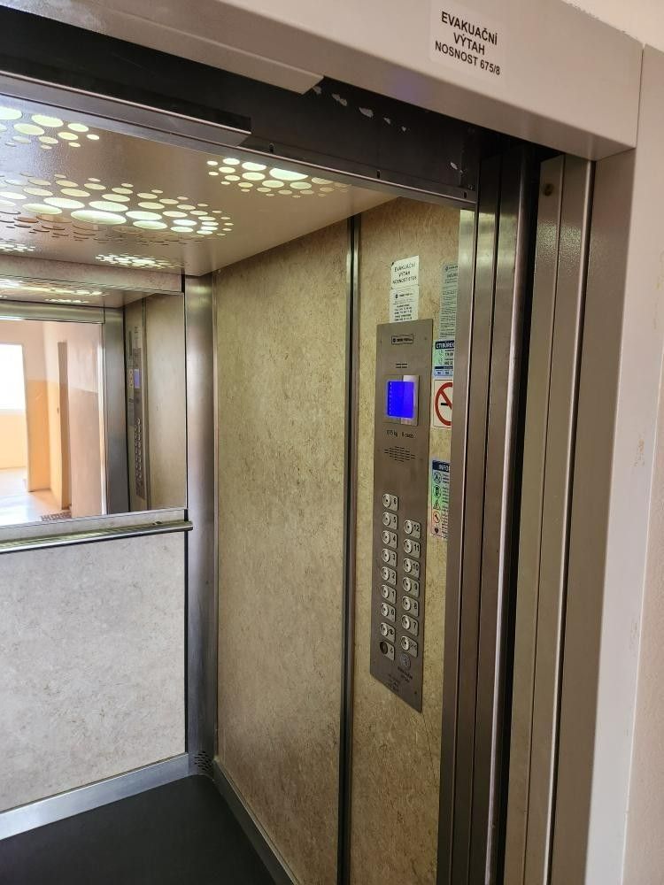 2+kk, Řešovská, Praha - Bohnice, 59 m² - 2