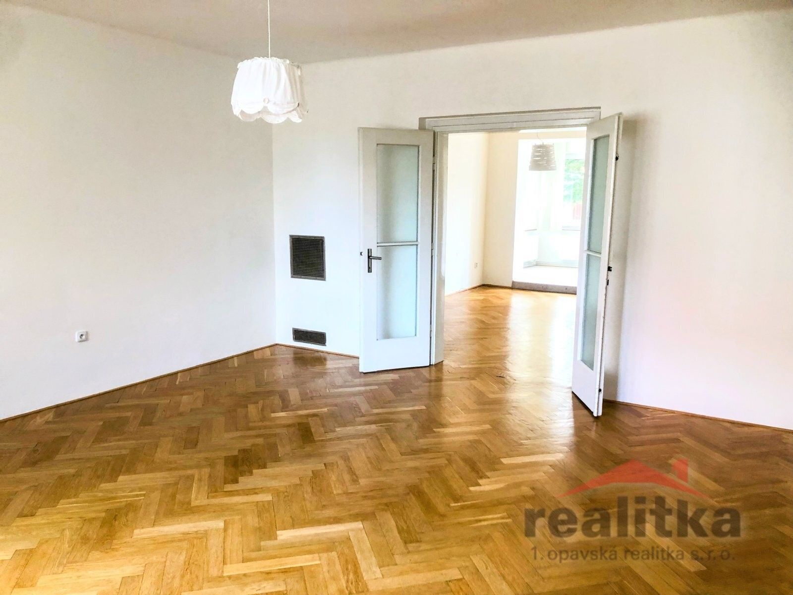 4+1, Dostojevského, Opava, 160 m² - 2