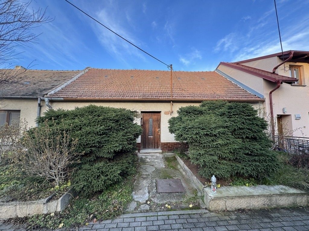 Rodinné domy, Hrušovany u Brna, 664 62