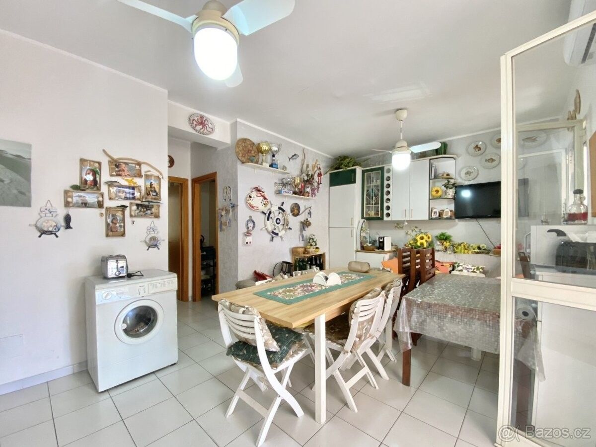 Prodej byt - 987 66, Zahraničí