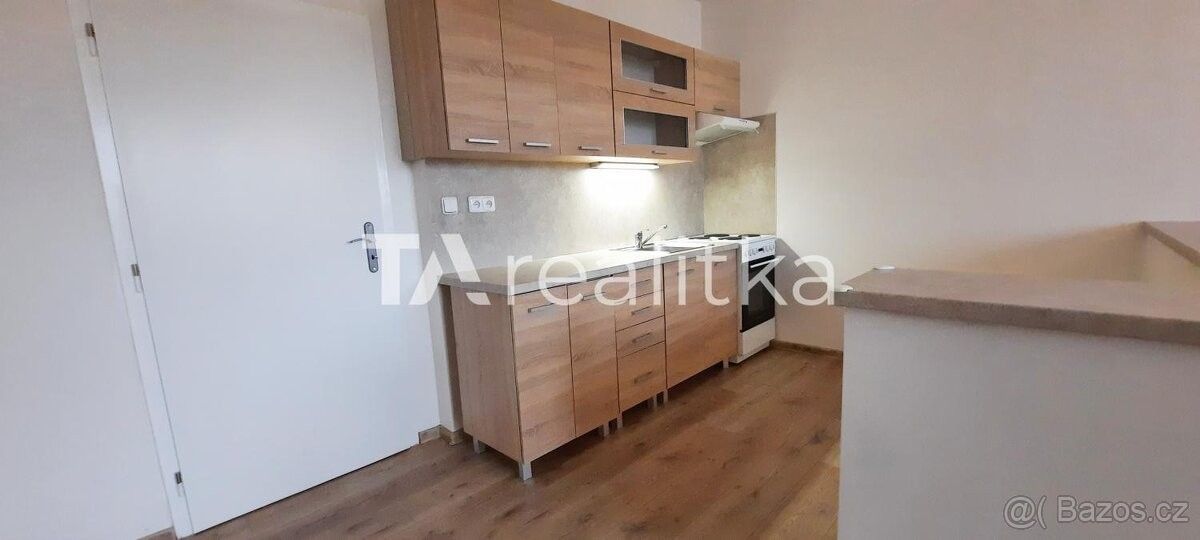 Byty, Orlová, 735 14