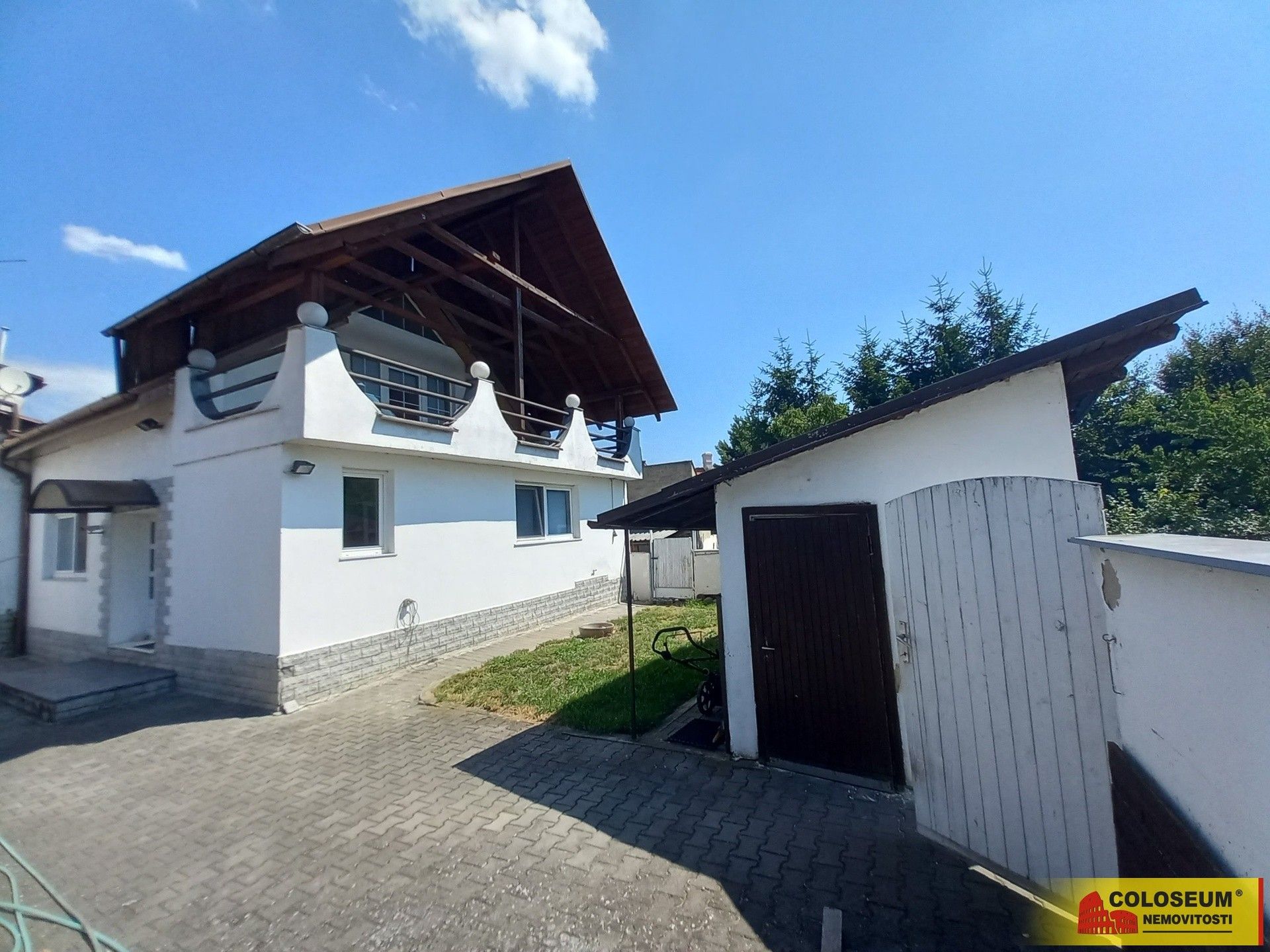 Prodej rodinný dům - Sebranice, 220 m²