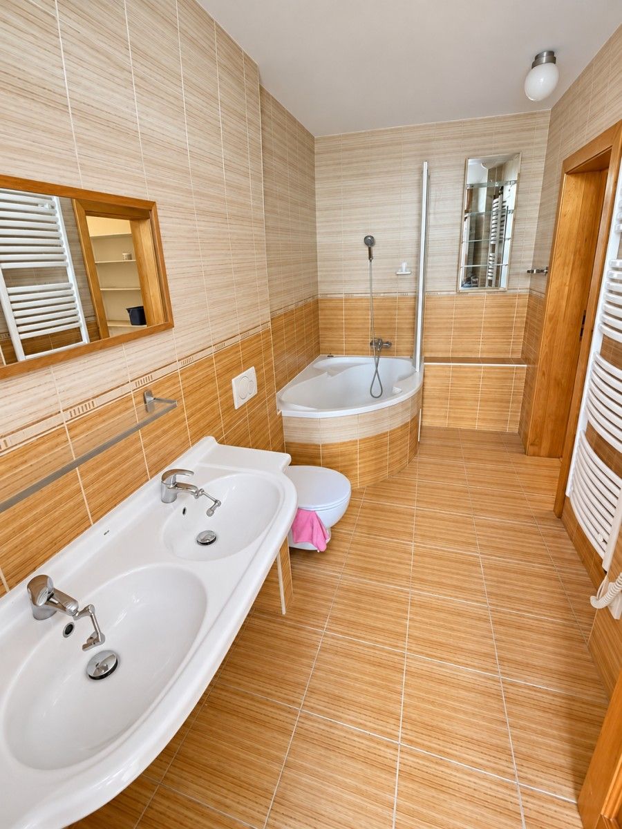Byt 5+1 · 152 m² · Vltavská, Praha - Smíchov - 4