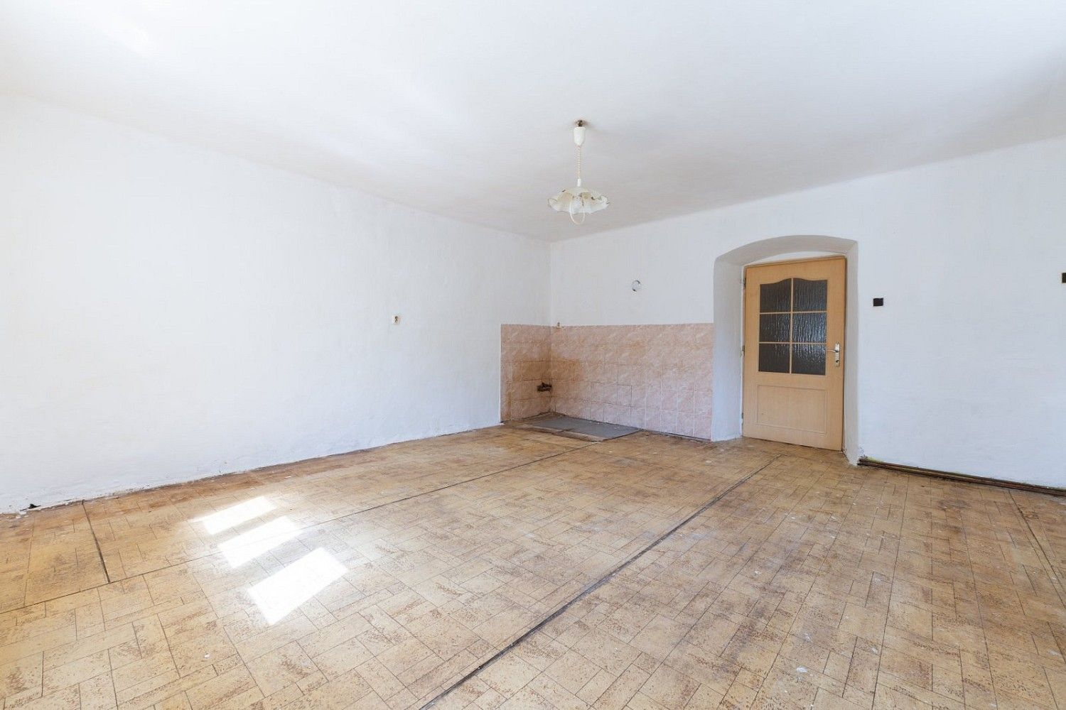 Prodej rodinný dům - Měrunice - Žichov, okres Teplice, 140 m² - 5