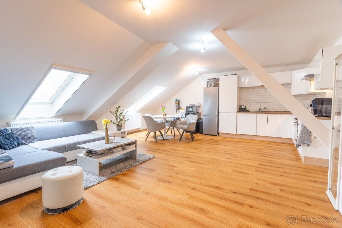 Prodej byt - Šumperk, 787 01