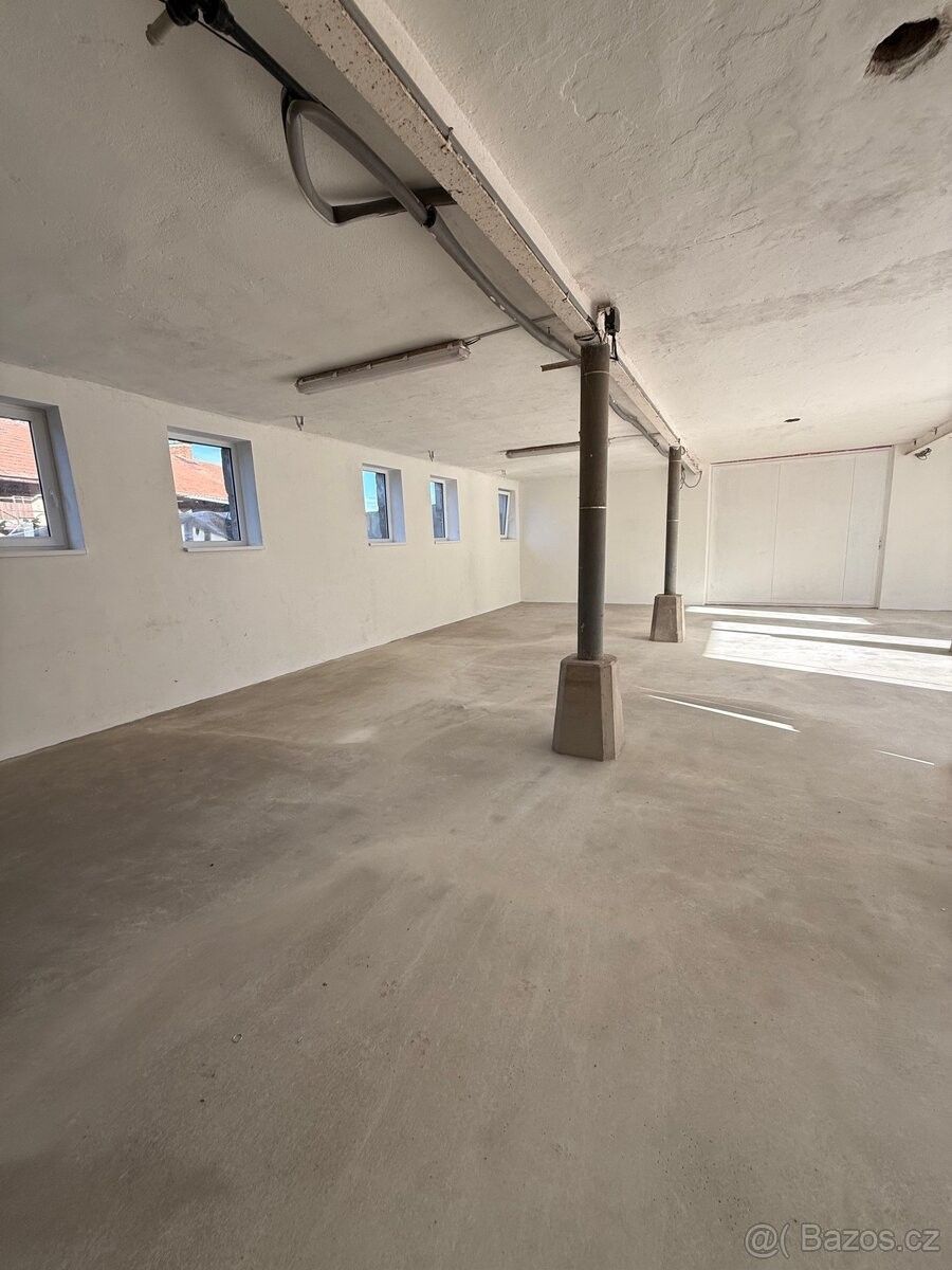 Sklady, Mladá Boleslav, 293 01 - 2