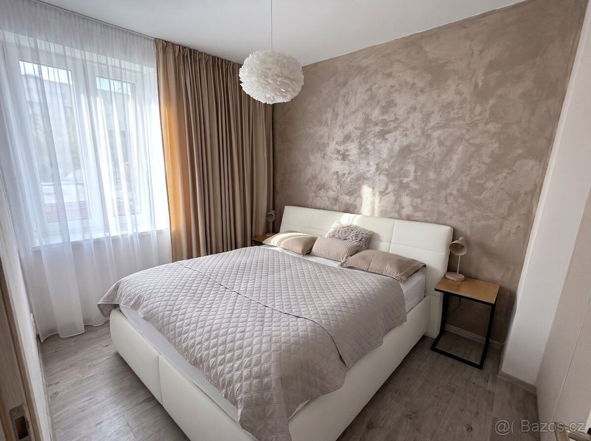 Byty, České Budějovice, 370 04 - 1