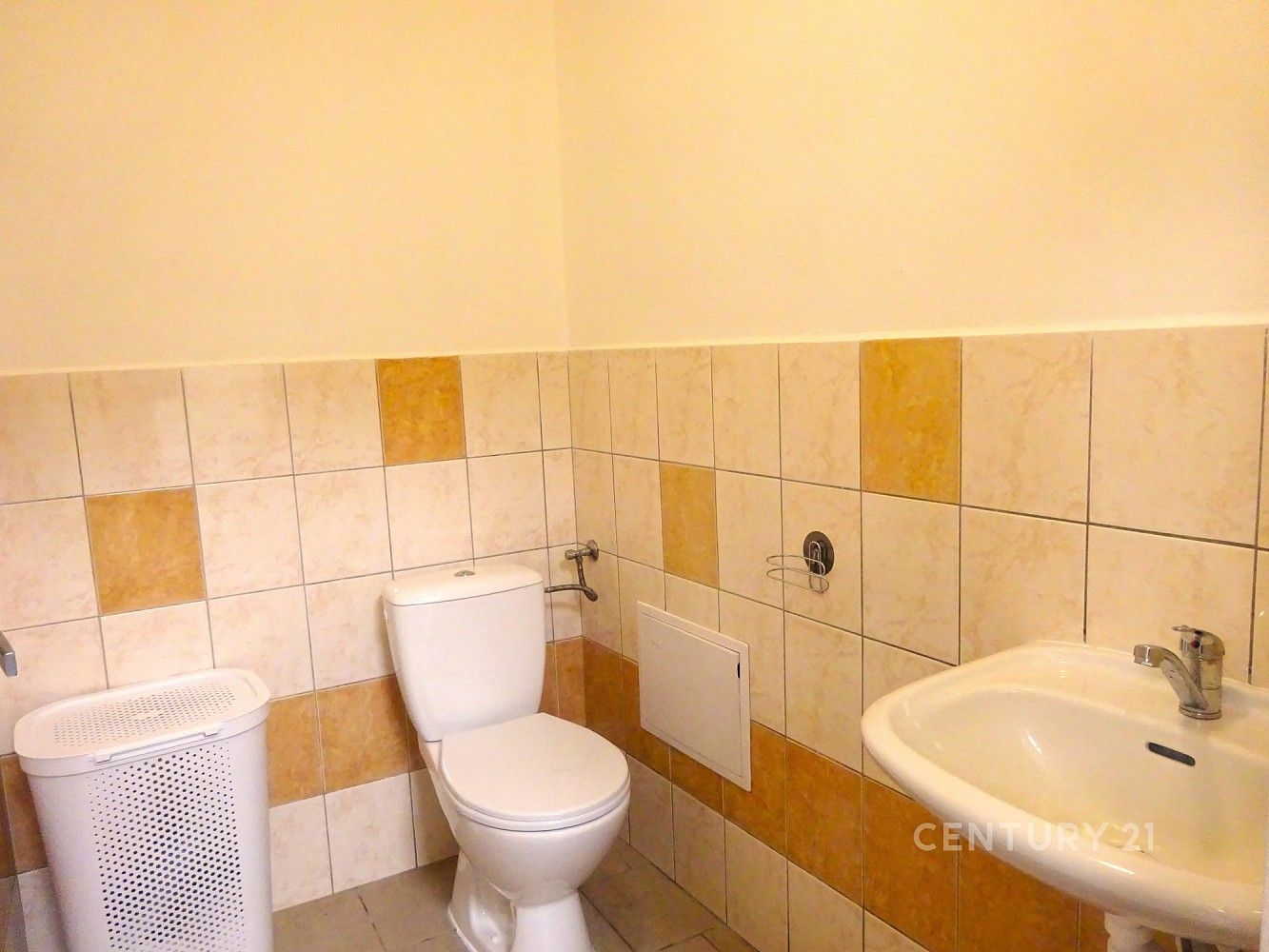 Pronájem obchodní prostory - Palackého, Holešov, okres Kroměříž, 33 m² - 5