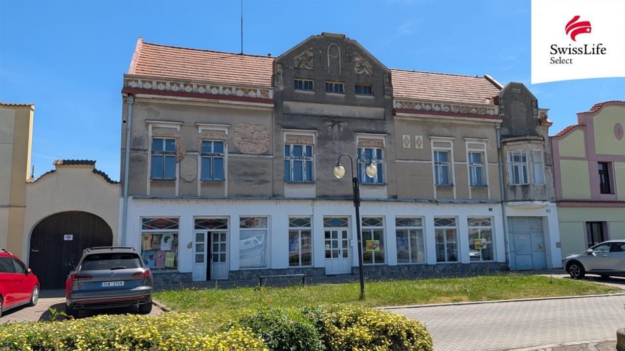 Obchodní prostory, náměstí T. G. Masaryka, Dašice, 3 100 m² - 1