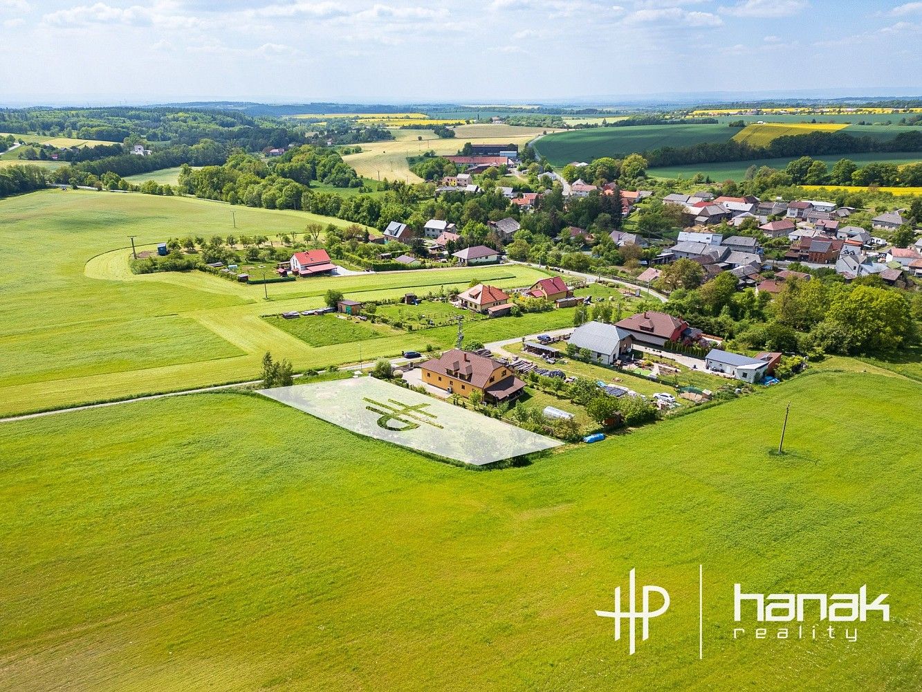 Pozemek pro bydlení, 1 208 m²