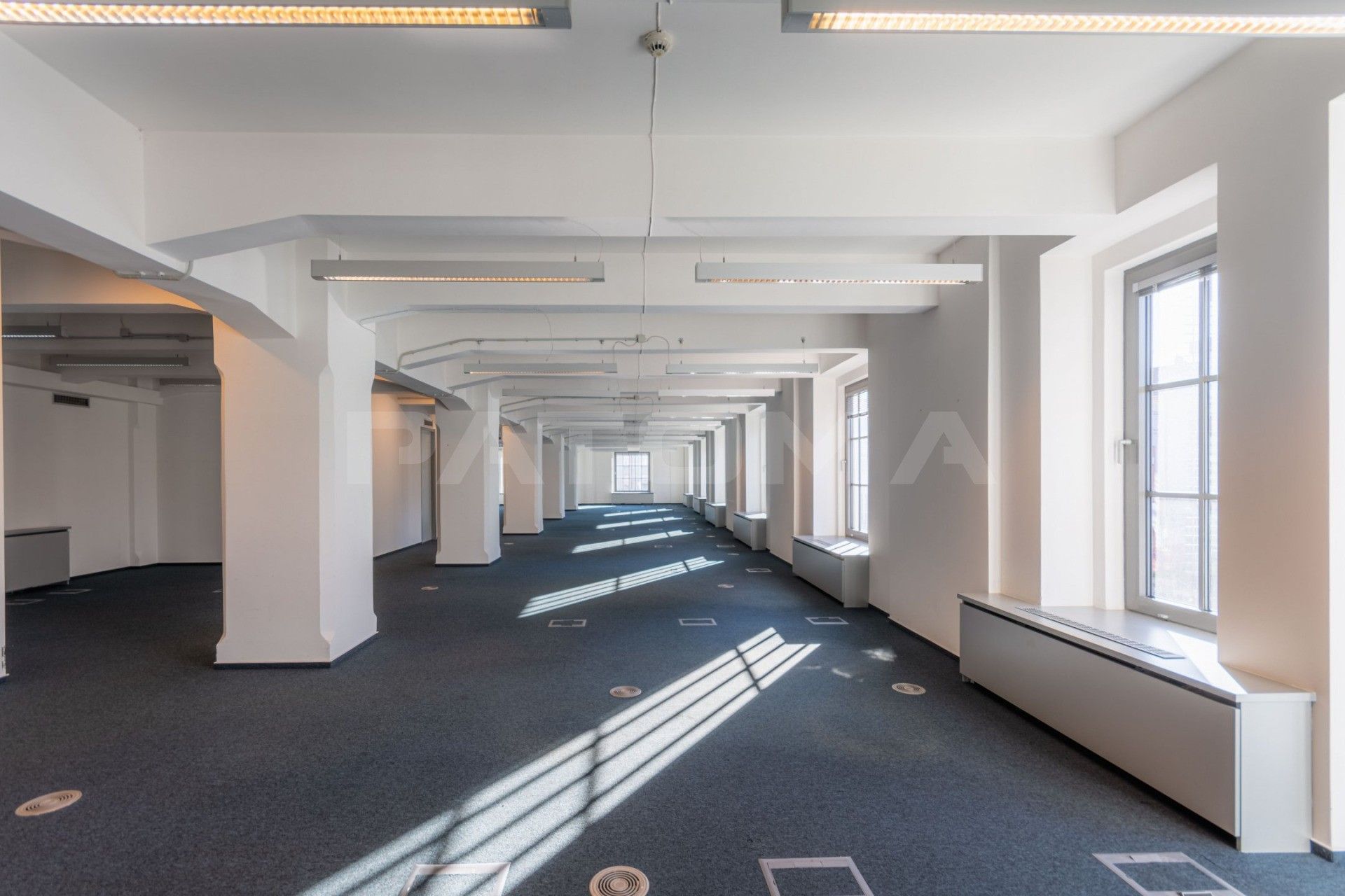 Kancelář · 653 m² · Jankovcova, Praha - 4
