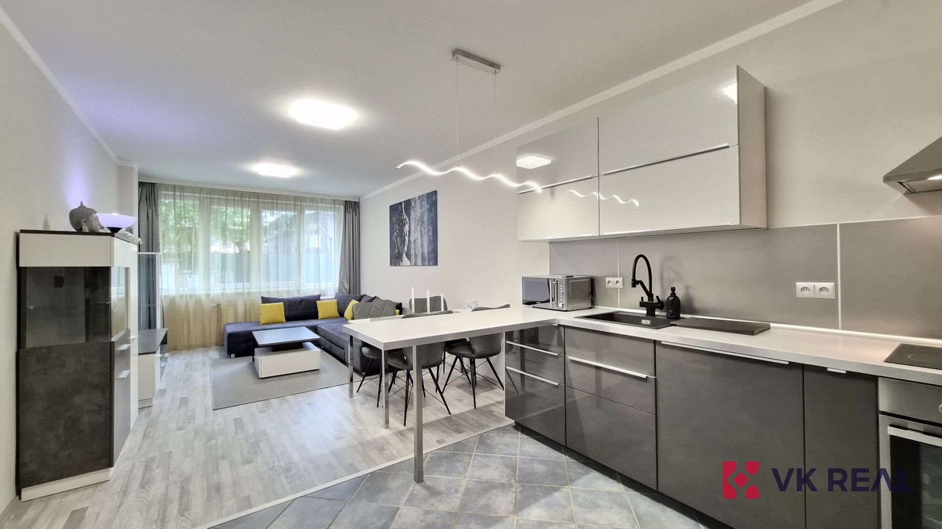 Byt 2+kk · 70 m² · Lužná, Praha - 3