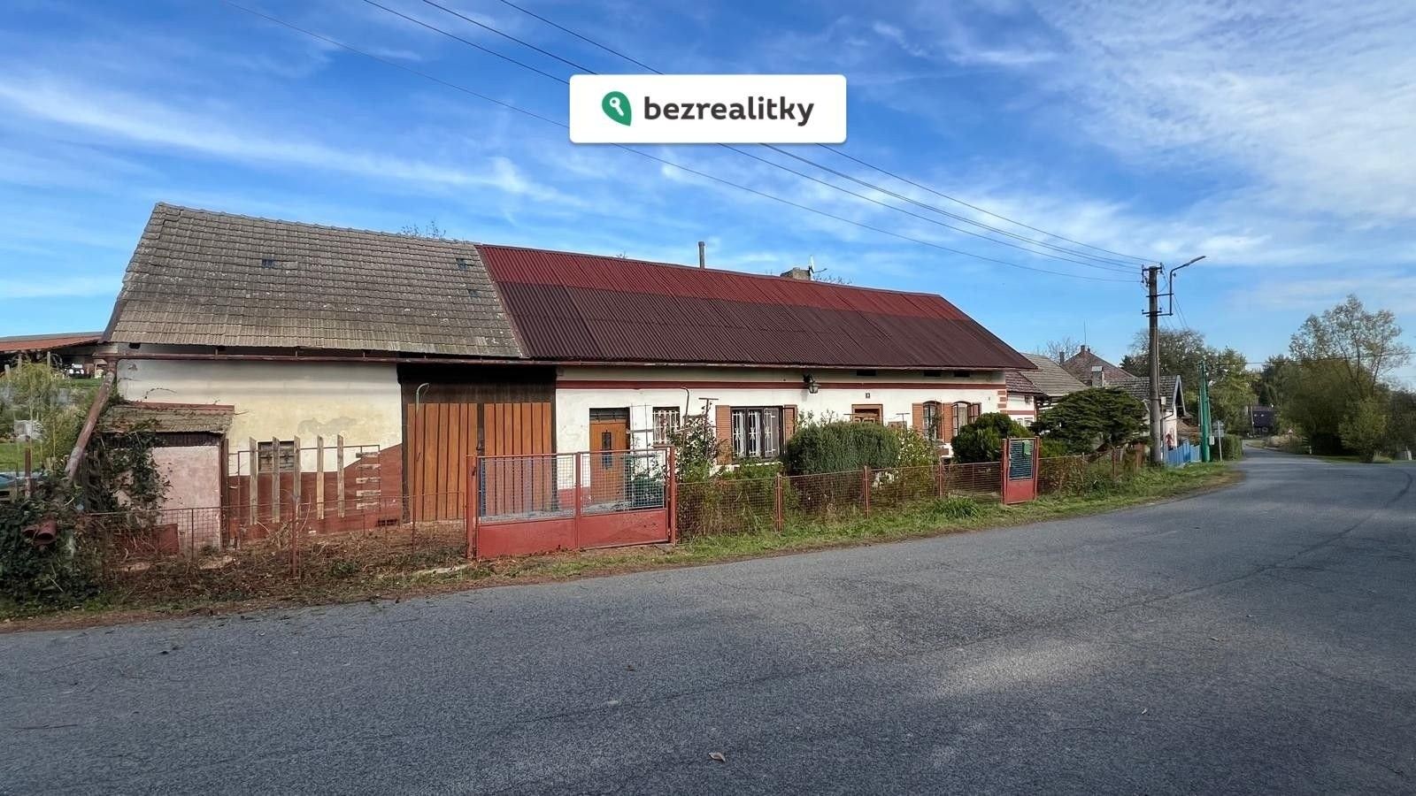 Prodej rodinný dům - Doubravice, Katusice, 140 m²