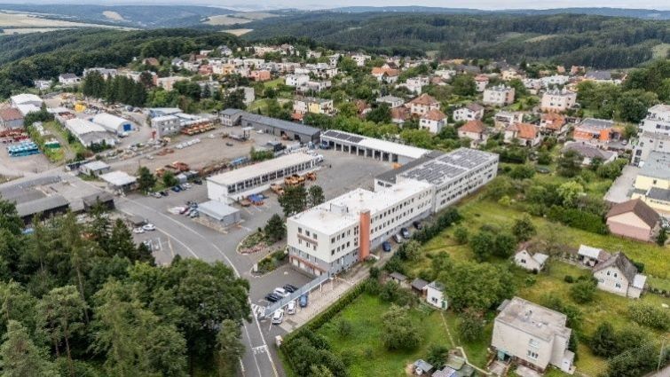 Kancelář · 60 m² · K Majáku  , Zlín - 3