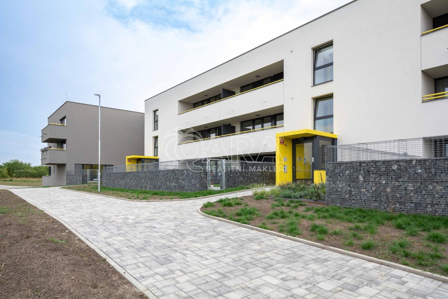 2+kk, Josefa Truhláře , Brandýs nad Labem-Stará Boleslav Stará Boleslav, 52 m² - 1