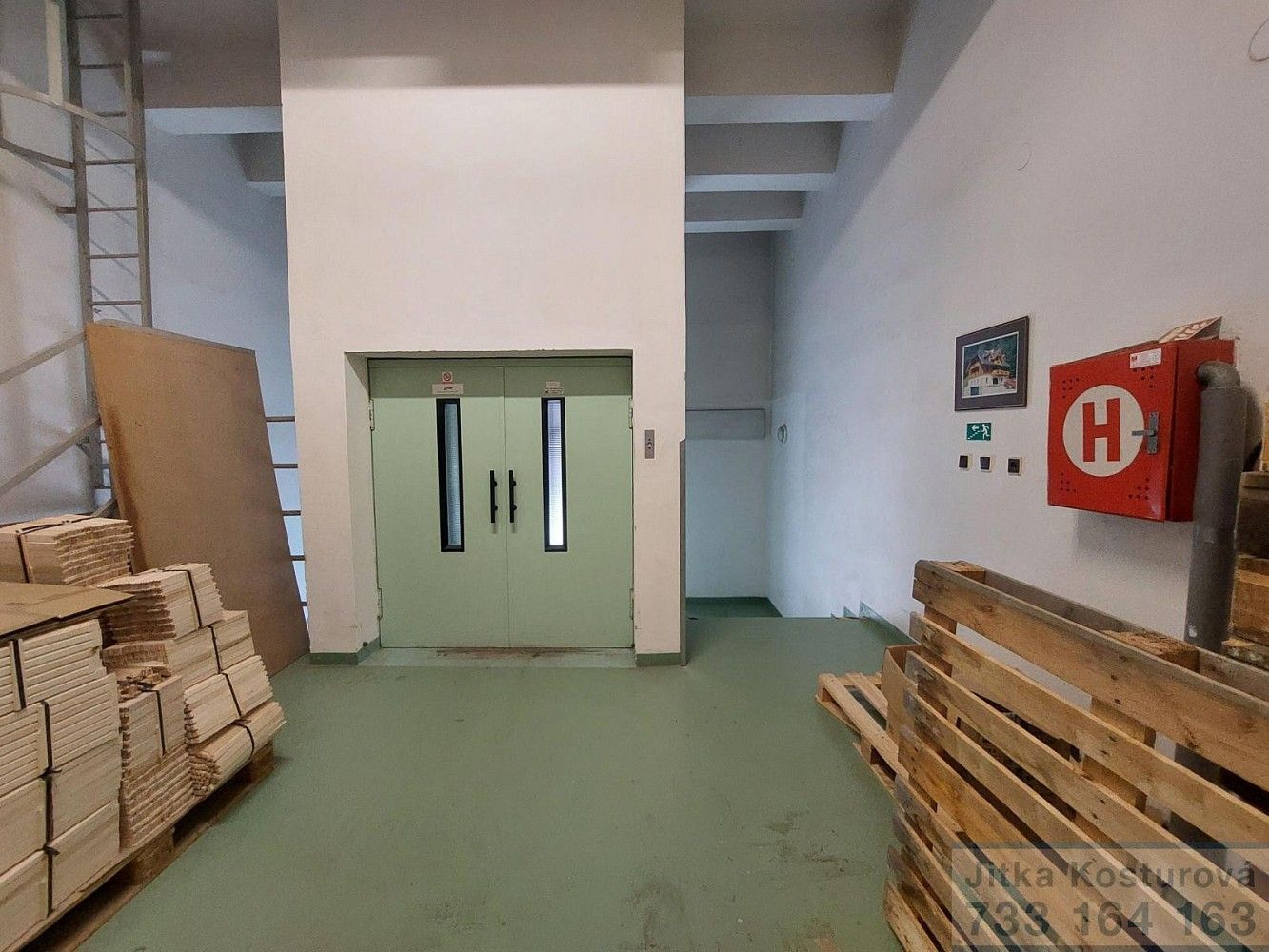 Pronájem sklad - Albrechtická, Krnov - Pod Bezručovým vrchem, okres Bruntál, 288 m² - 5