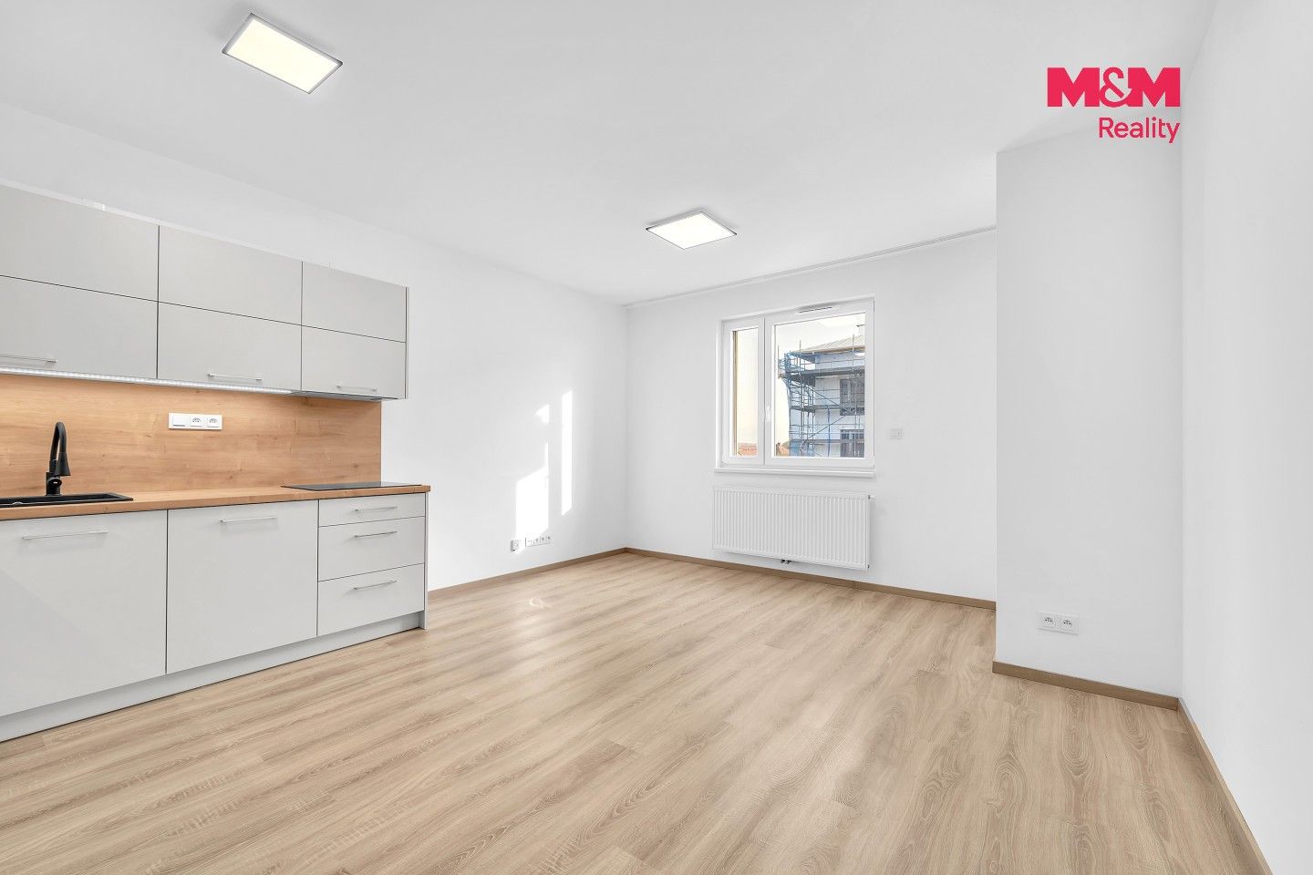 Pronájem byt 2+kk - U Sportovní školy, Pardubice, 54 m² - 2