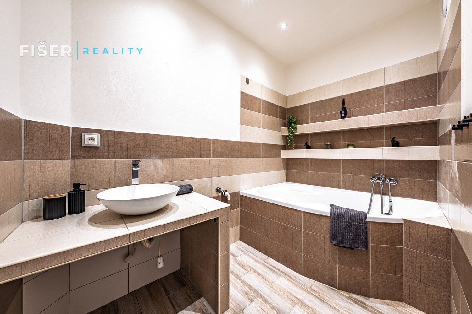 3+1, Světlá nad Sázavou, okres Havlíčkův Brod, Kraj Vysočina, 65 m² - 2