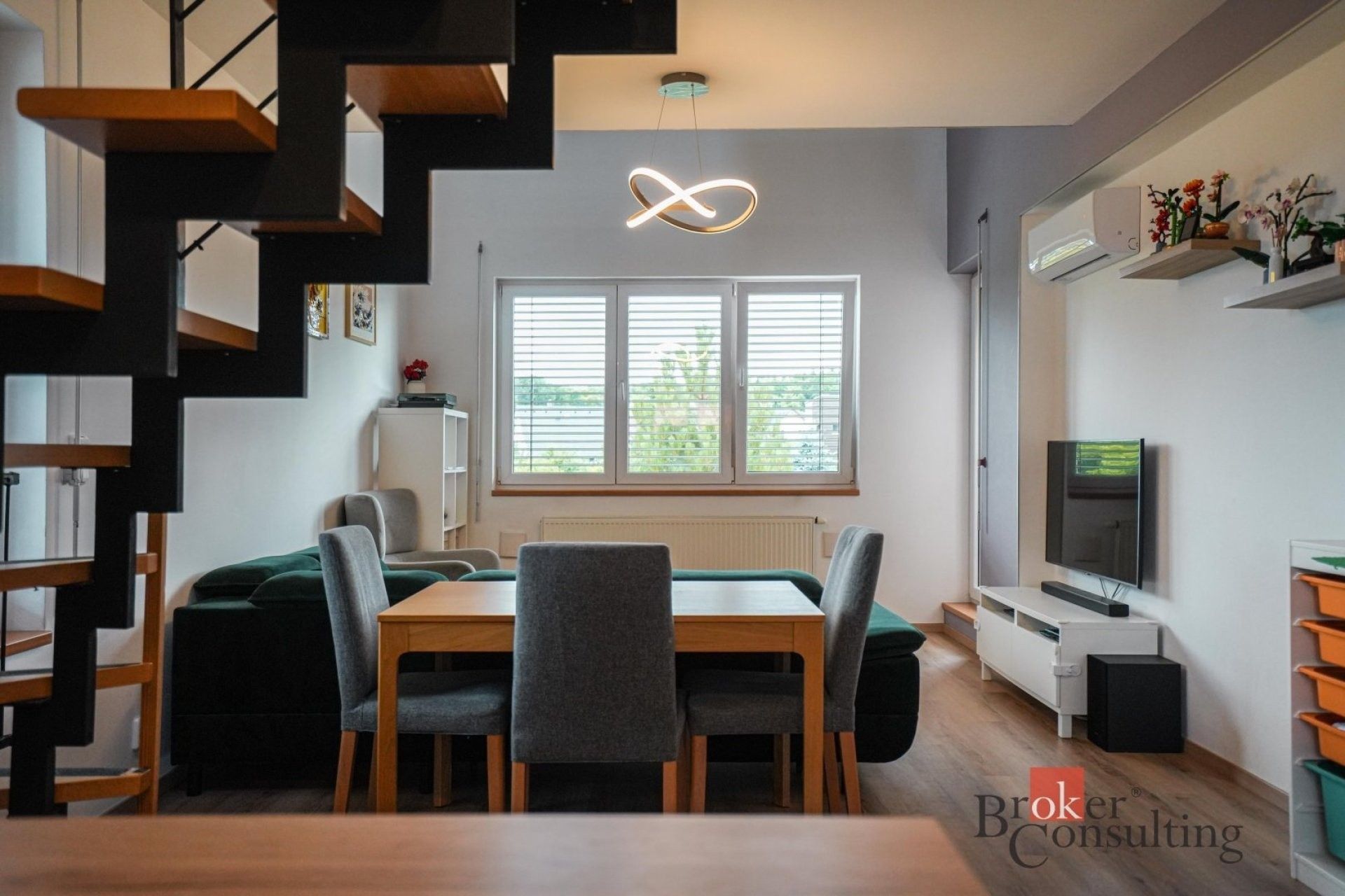 4+kk, Dvorská, Řitka, 111 m² - 1