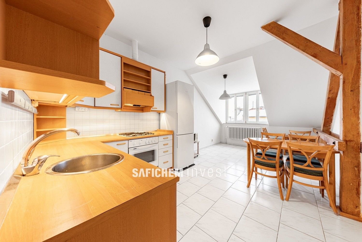 Byt 2+1, 104 m²
