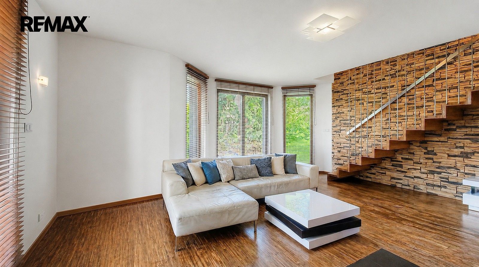Rodinné domy, Praha - Újezd nad Lesy, okres Praha 21, Hlavní město Praha, 181 m² - 2