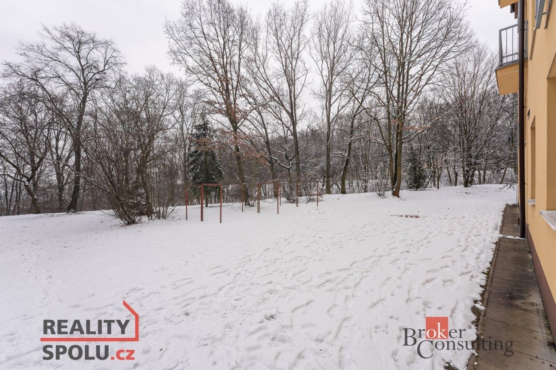 Prodej byt 1+1 - Šumberova, Praha, 35 m²