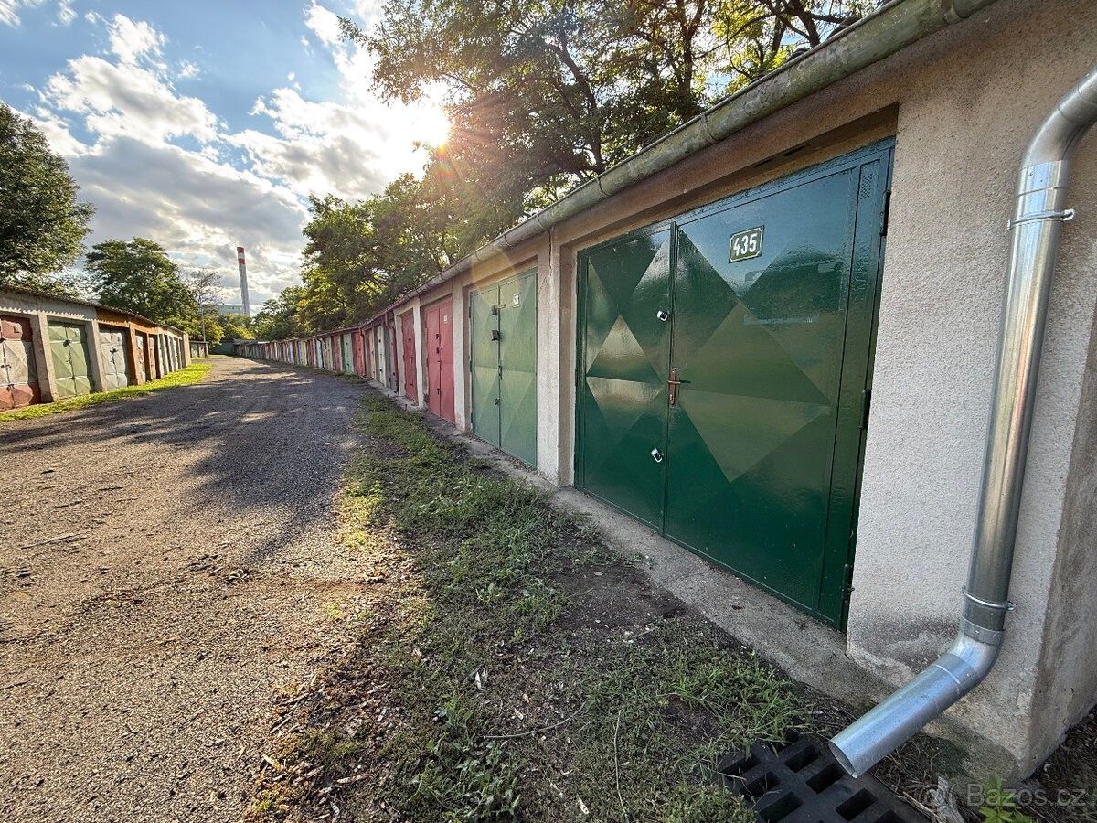 Garáže, Louny, 440 01 - 1
