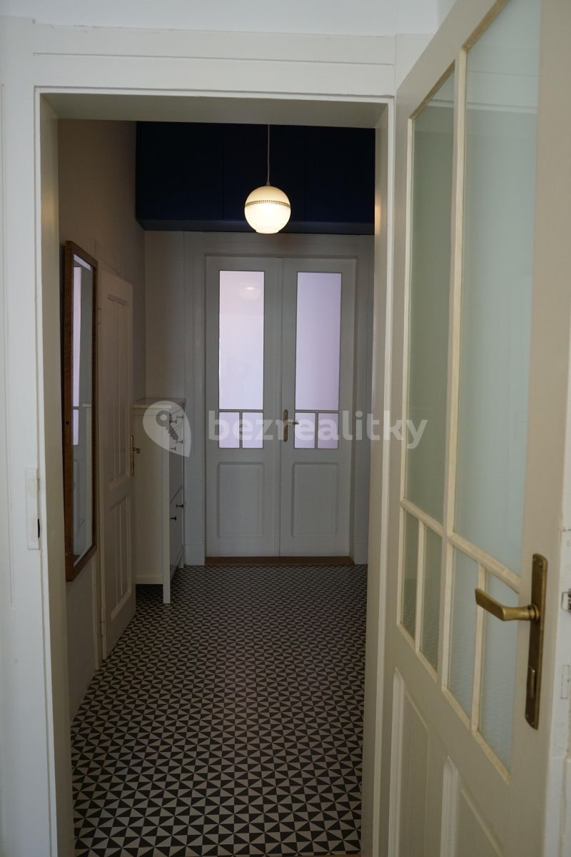 Pronájem byt 2+kk - Slovinská, Praha - Vršovice, 53 m² - 2