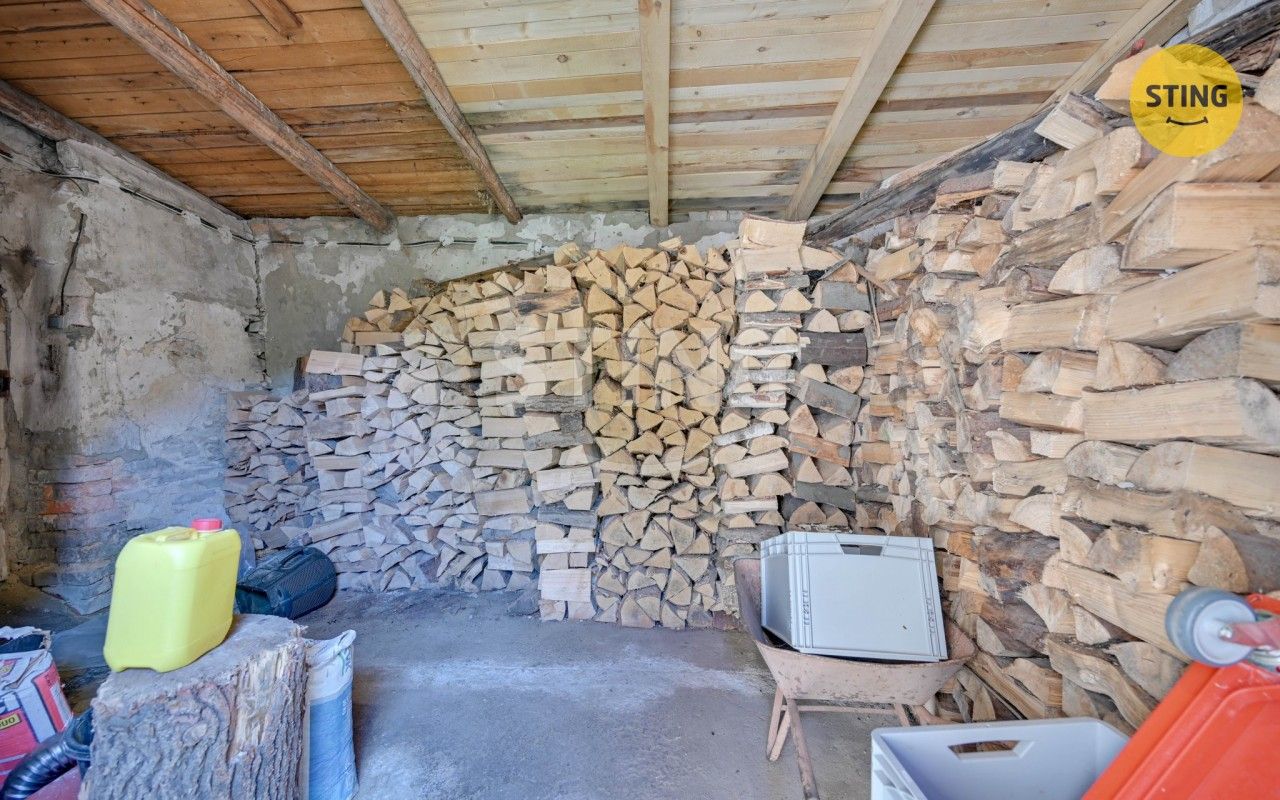 Rodinný dům · 201 m² · Janov - 3