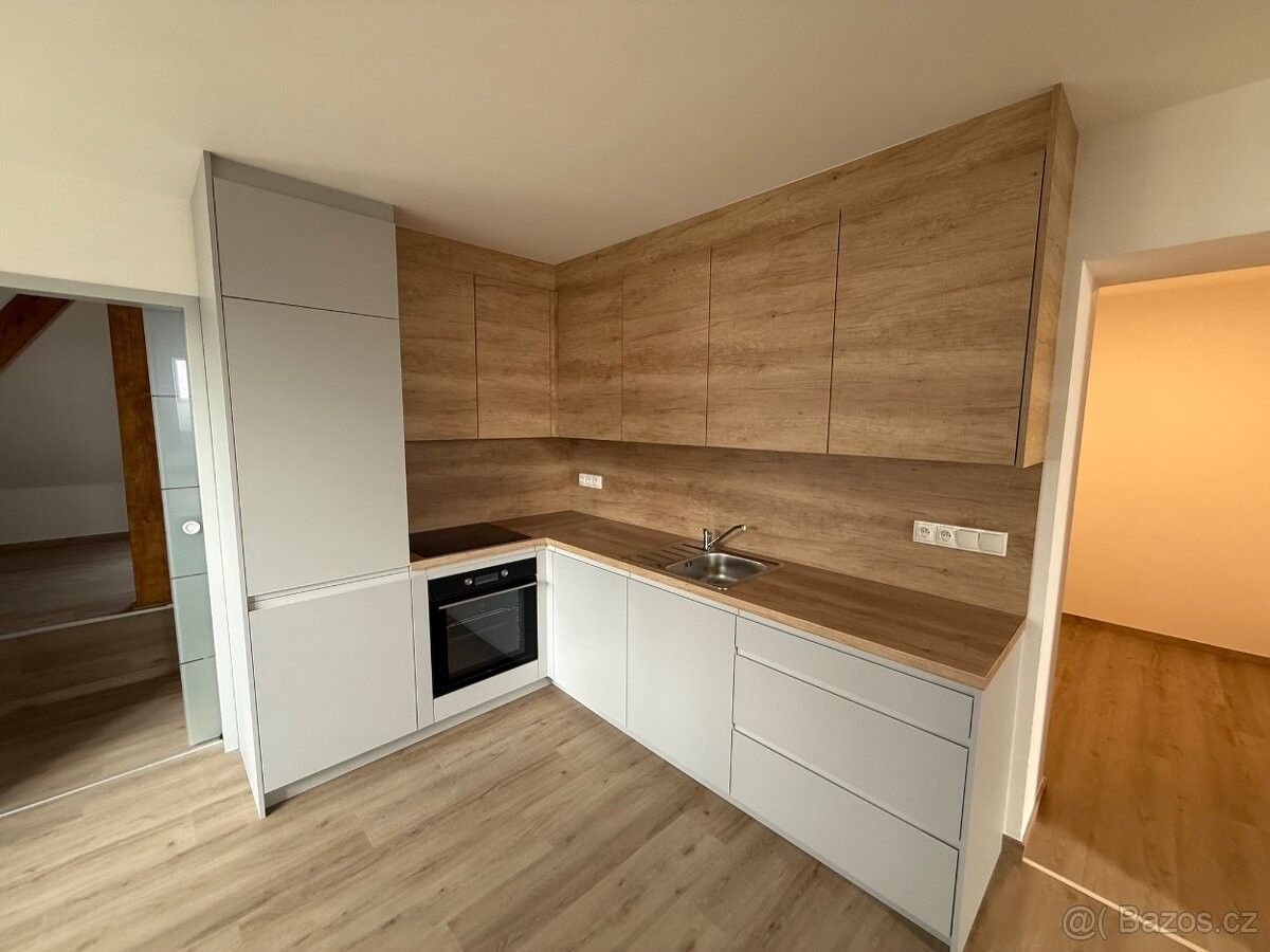 Pronájem byt - Jičín, 506 01