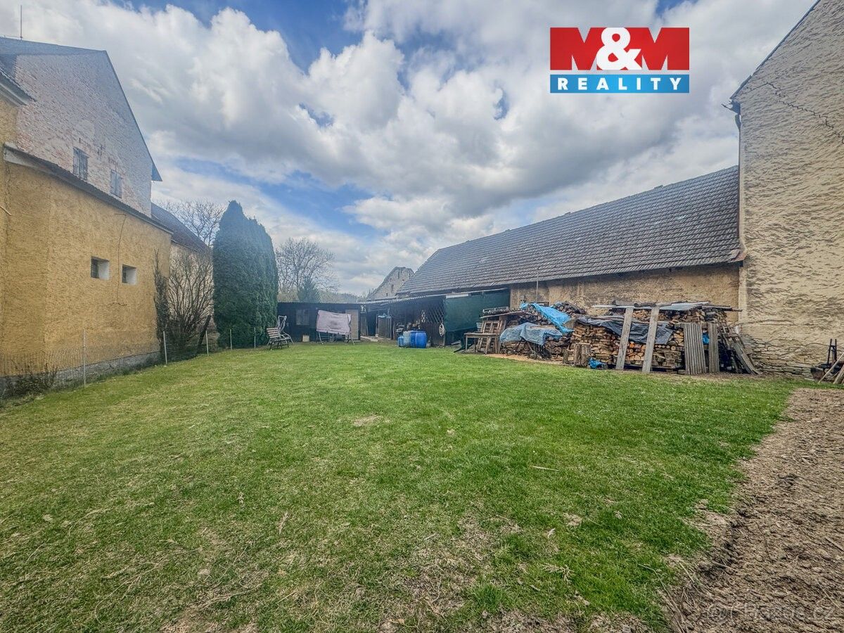 Prodej pozemek pro bydlení - Chotiněves, 411 45