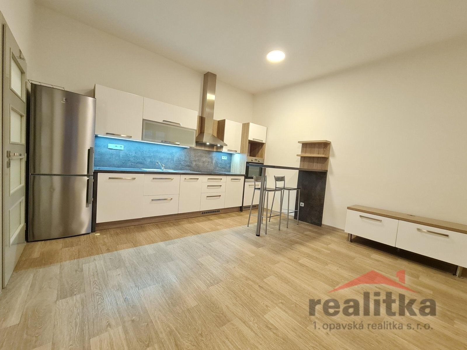 2+kk, Nákladní, Opava, 50 m²