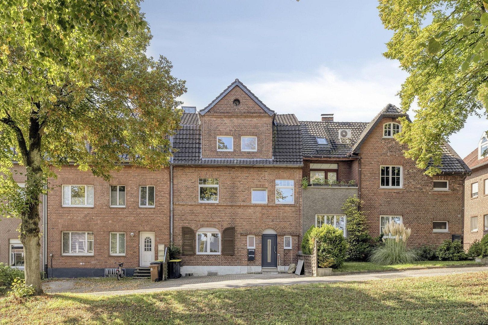 Rodinné domy, Nimweger Straße 45, , Severní Porýní-Vestfálsko, 230 m² - 1