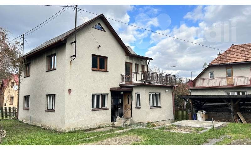 Rodinné domy, Lhota u Vsetína, 189 m²