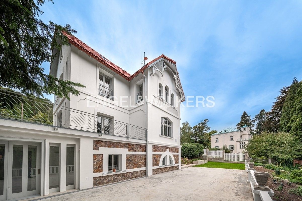 Vily, Brunšov, Všenory, 540 m²