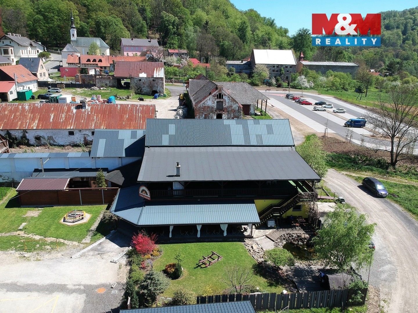 Prodej restaurace - Hukvaldy, 530 m² - 2