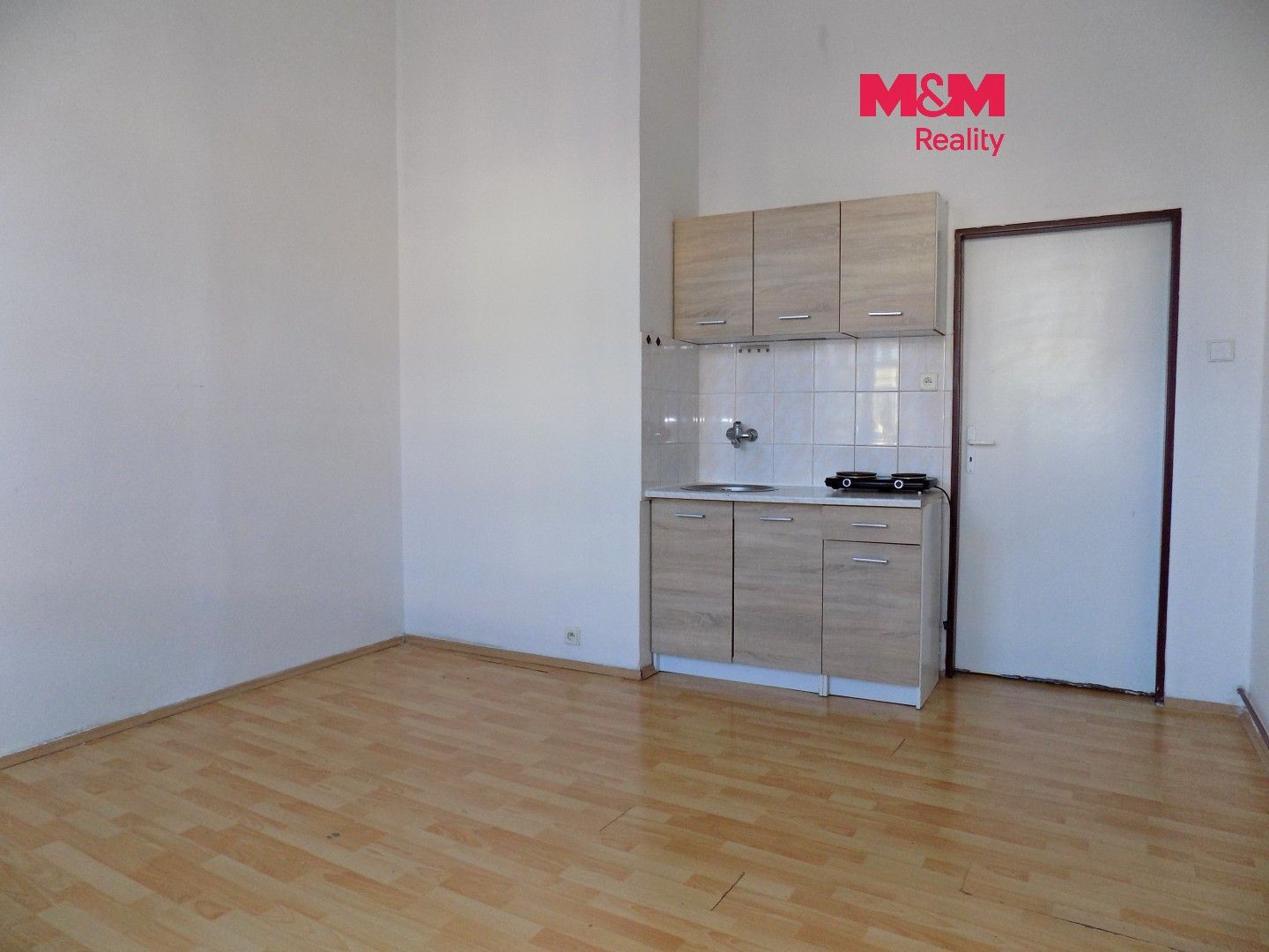 1+kk, U nádraží, Teplice, 28 m² - 1