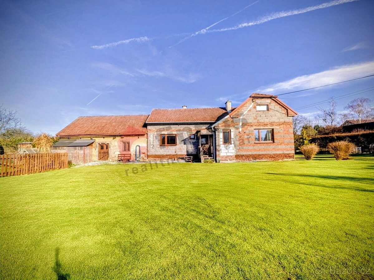 Pronájem rodinný dům - Hlušice, 503 56