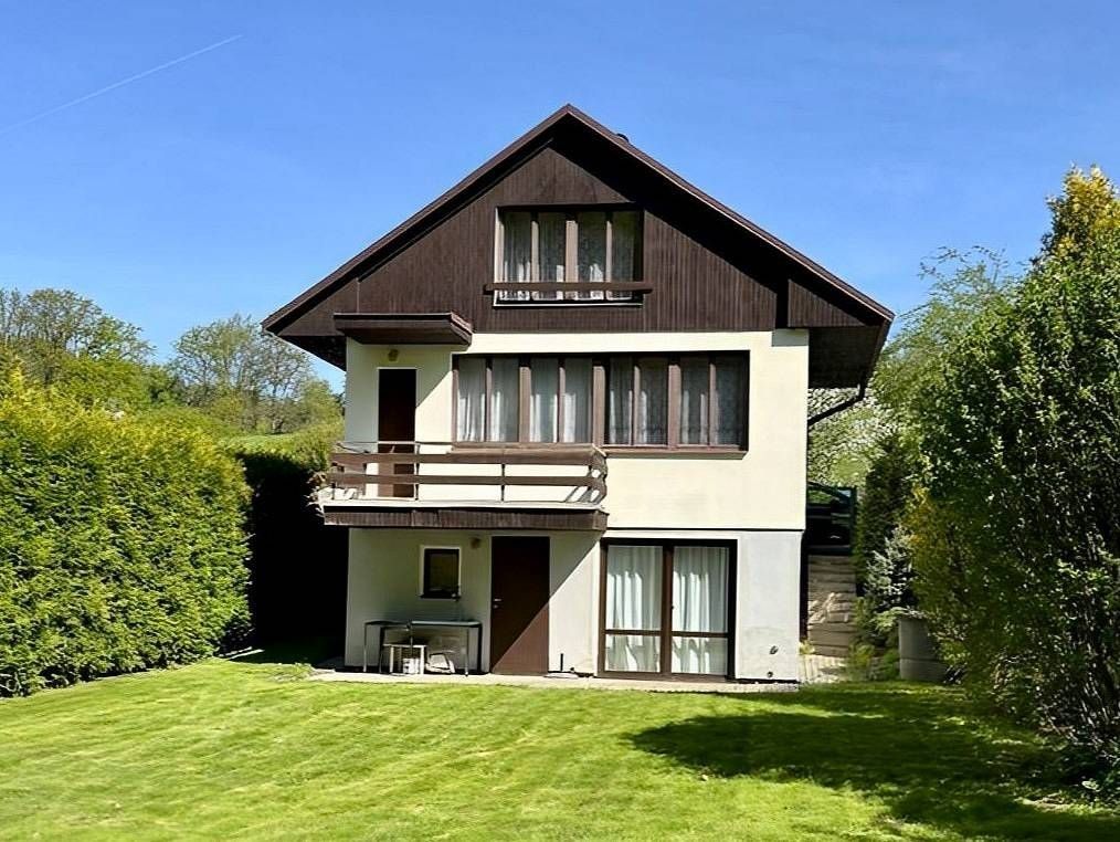 Chaty, Rabyně - Rabyně, Středočeský kraj - 1