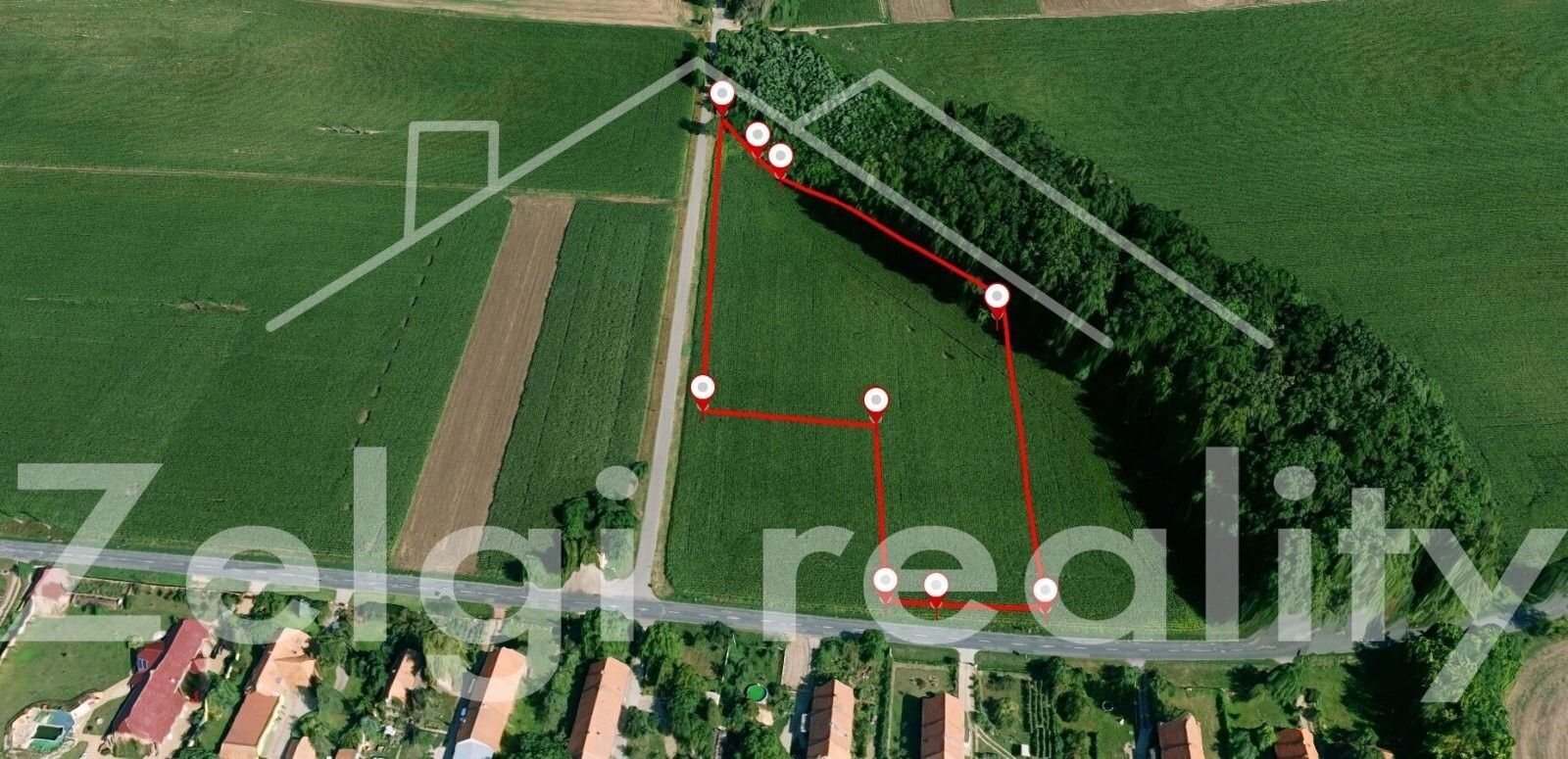 Komerční pozemek, 14 000 m²