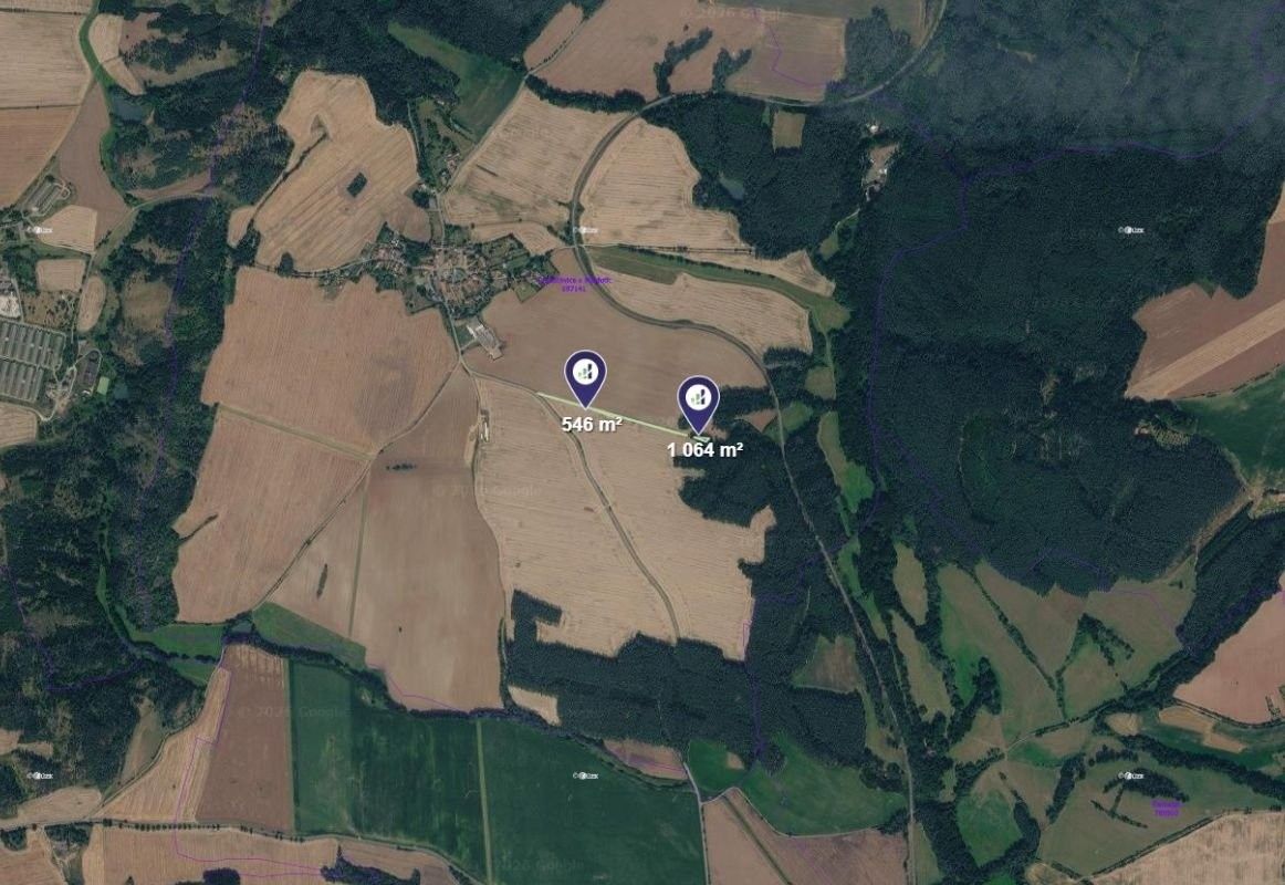 Lesy, Mladotice, 464 m² - 2
