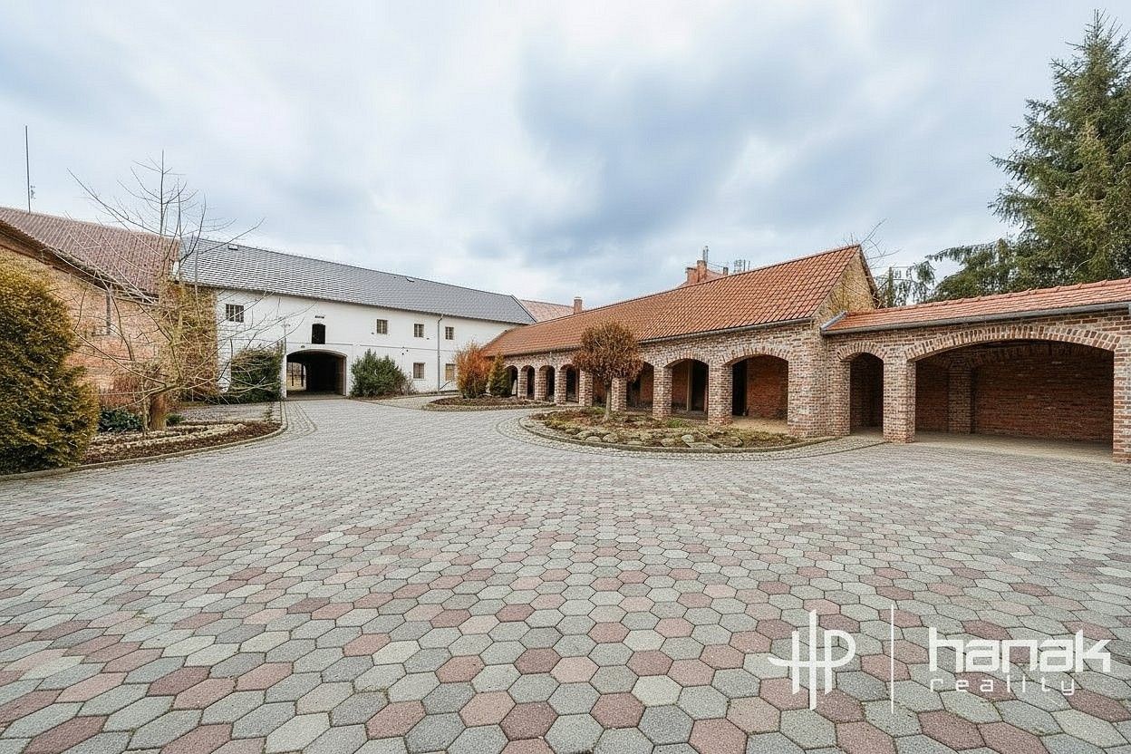 Obchodní prostory · 521 m² · Náklo, okres Olomouc, Olomoucký kraj - 3