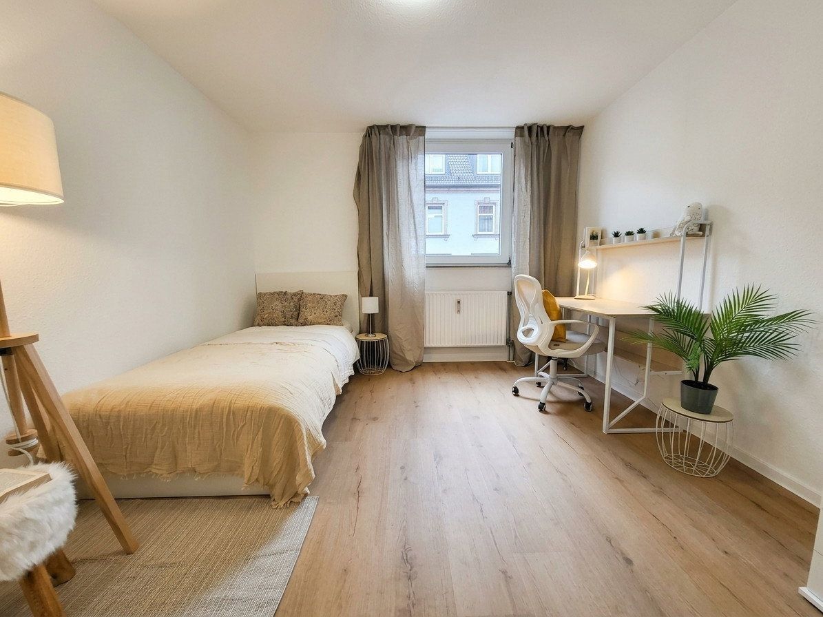 1+1, Erlangen Erlangen Bayern 91054, 18 m² - 1